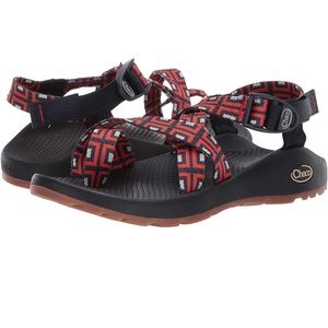 Womens Chacos Size 8
